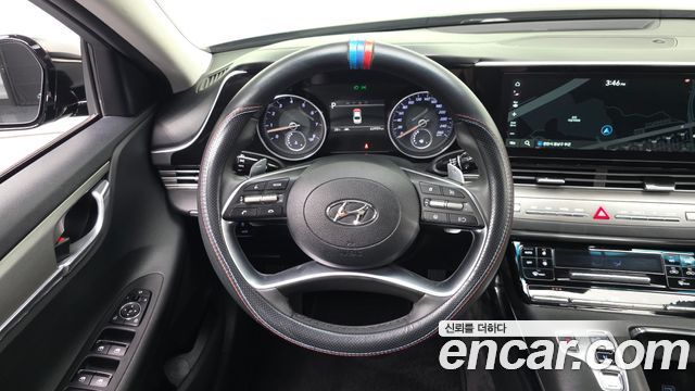 Hyundai Grandeur 2023 — photo 15