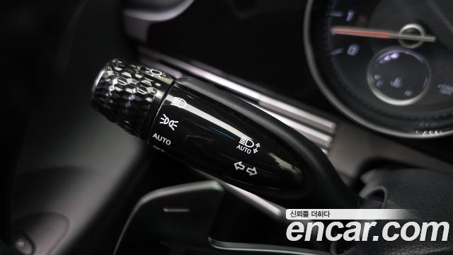 Hyundai Grandeur 2023 — photo 16