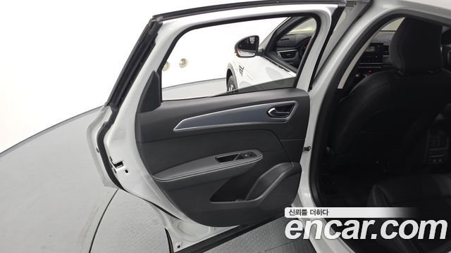 Renault Korea XM3 2021 — photo 15