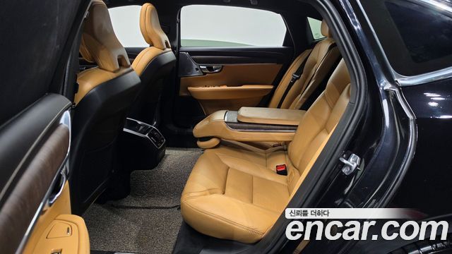 Volvo S90 2021 — photo 11