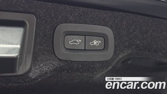 Volvo S90 2021 — photo 17