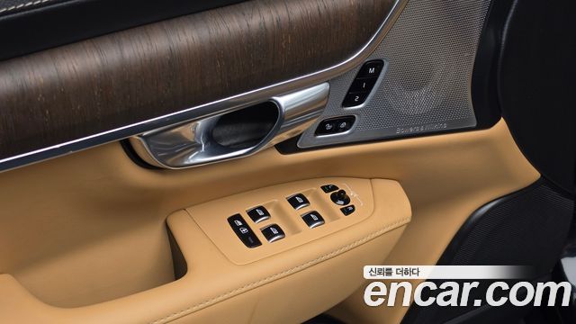Volvo S90 2021 — photo 19