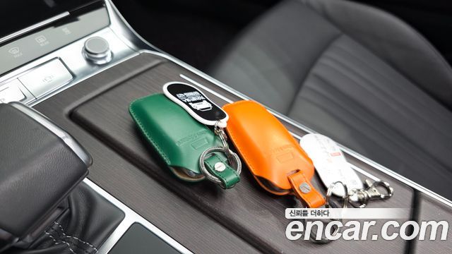 Audi A7 2022 — photo 16