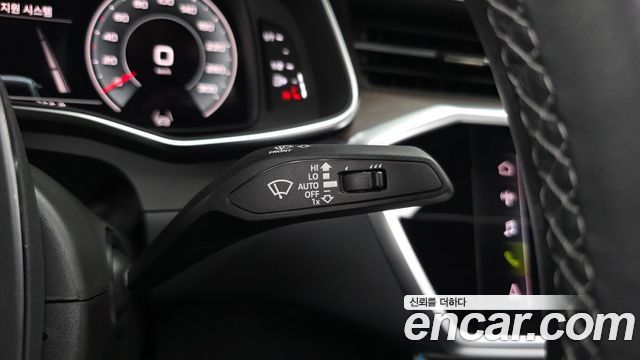 Audi A7 2022 — photo 30