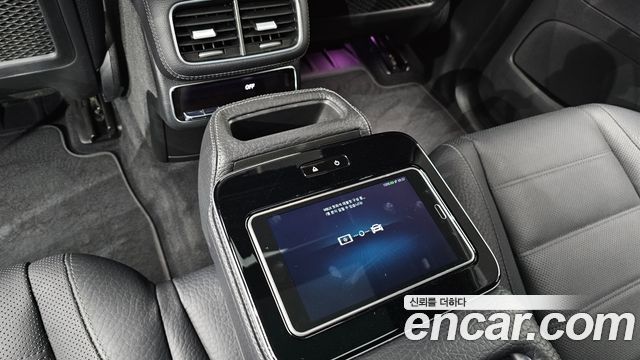 Mercedes-Benz GLS-Class 2022 — photo 27
