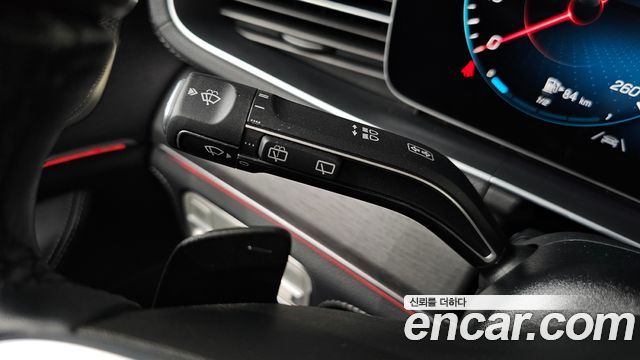 Mercedes-Benz GLS-Class 2022 — photo 35