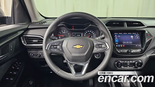 Chevrolet Korea Trailblazer 2022 — photo 25