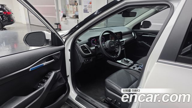 Kia Seltos 2025 — photo 13