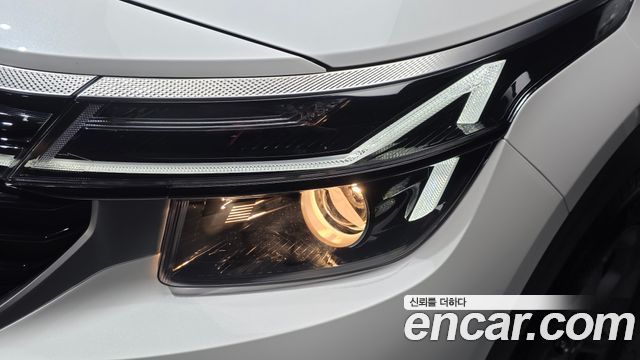 Kia Seltos 2025 — photo 8