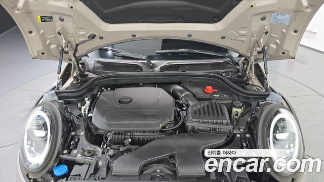Mini Cooper 2024 — photo 6