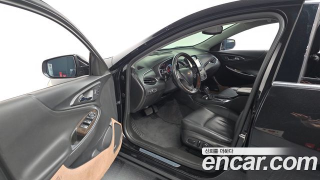 Chevrolet Korea Malibu 2018 — photo 10