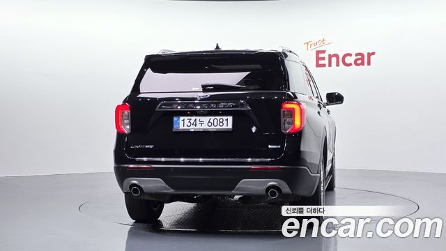 Ford Explorer 2020 — photo 4
