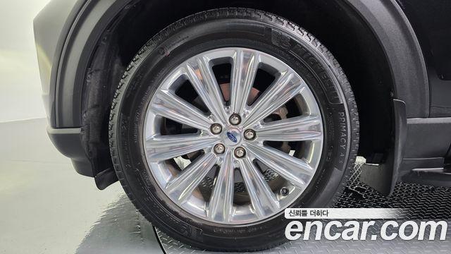 Ford Explorer 2020 — photo 5