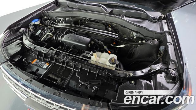 Ford Explorer 2020 — photo 6