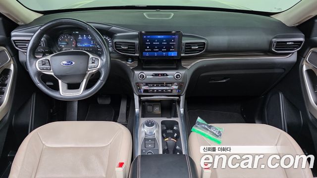 Ford Explorer 2020 — photo 10