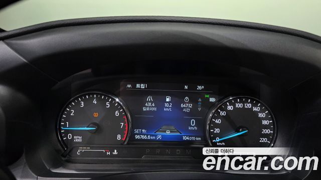 Ford Explorer 2020 — photo 11