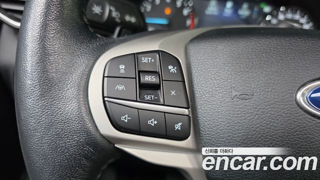 Ford Explorer 2020 — photo 26