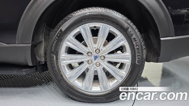 Ford Explorer 2020 — photo 7