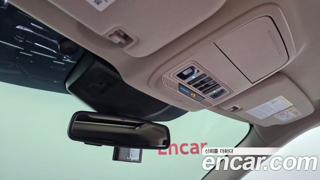 Ford Explorer 2020 — photo 31
