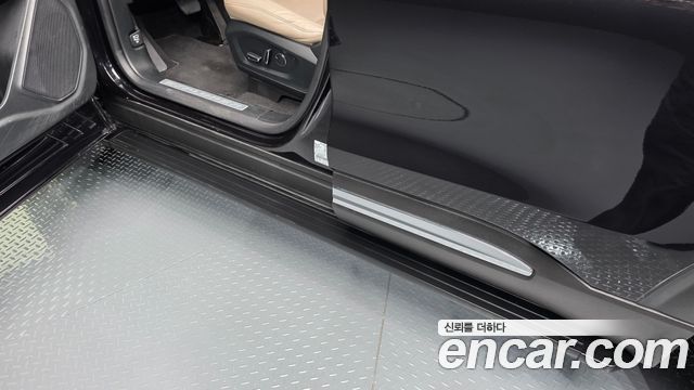 Ford Explorer 2020 — photo 32
