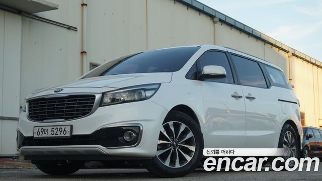 Kia Canival 2015 — photo 2
