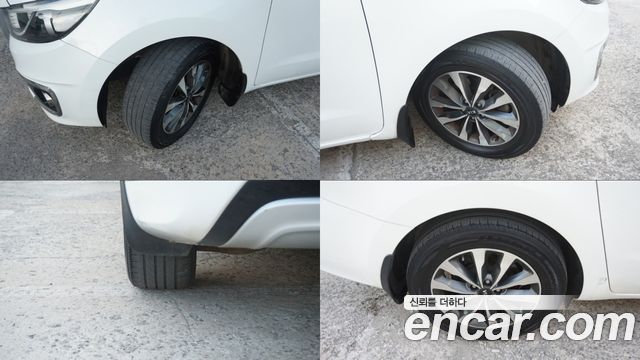 Kia Canival 2015 — photo 19
