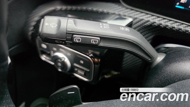 Mercedes-Benz A-Class 2019 — photo 28