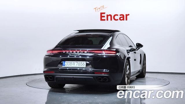 Porsche Panamera 2023 — photo 4