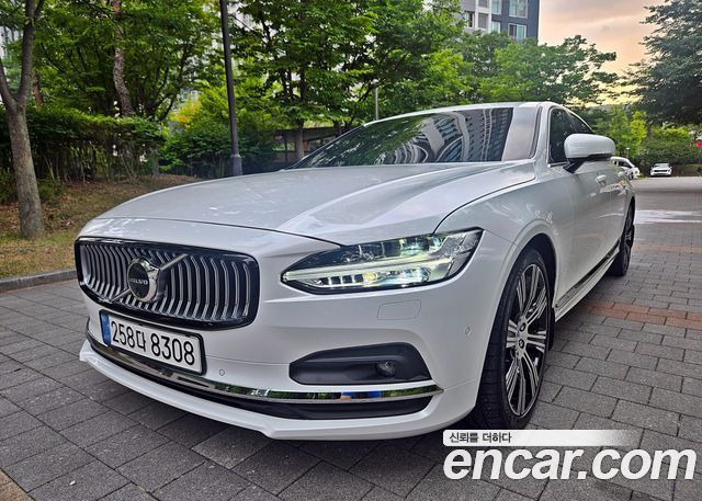 Volvo S90 2025 — photo 2