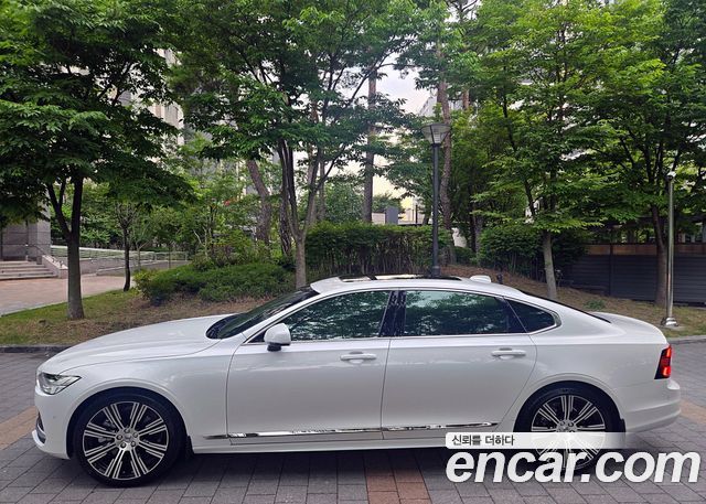 Volvo S90 2025 — photo 3