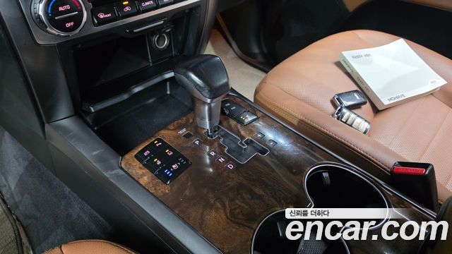 Kia Mohave 2018 — photo 12