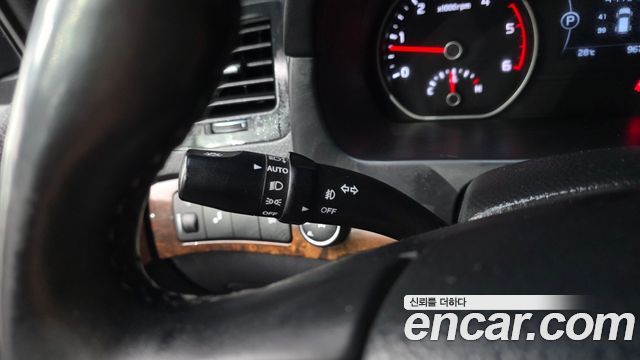 Kia Mohave 2018 — photo 29