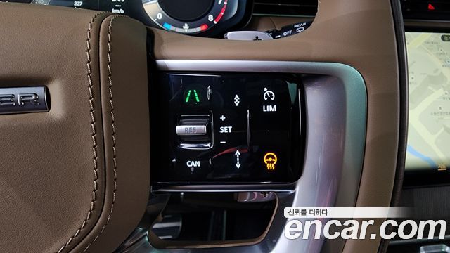 Land Rover Range Rover 2025 — photo 24