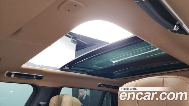Land Rover Range Rover 2025 — photo 25