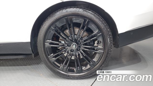 Land Rover Range Rover 2025 — photo 7