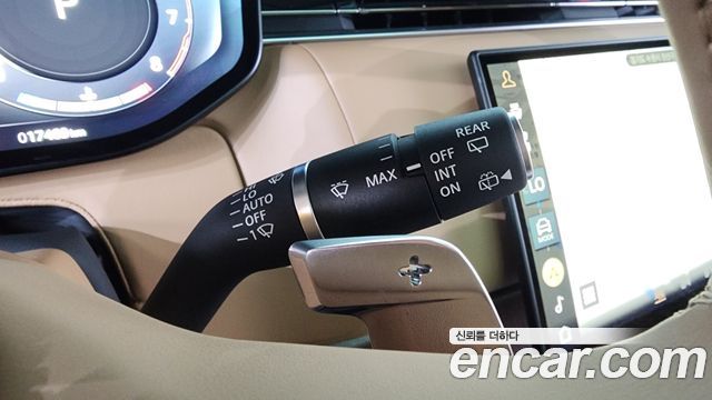 Land Rover Range Rover 2025 — photo 41