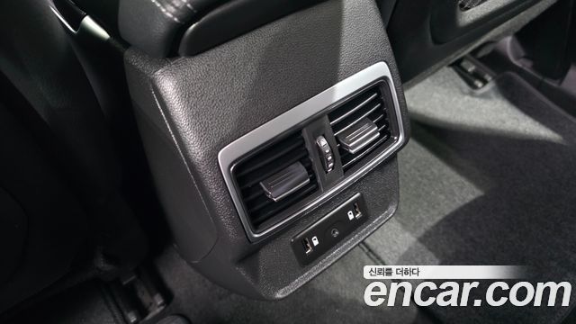 Renault Korea QM6 2021 — photo 29