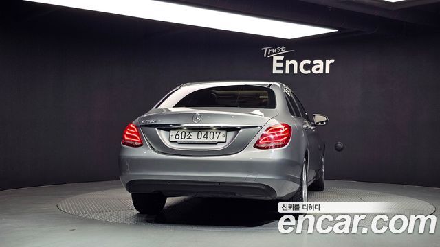 Mercedes-Benz C-Class 2016 — photo 4