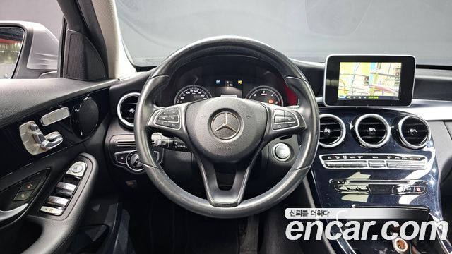 Mercedes-Benz C-Class 2016 — photo 12