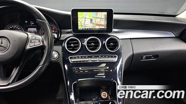 Mercedes-Benz C-Class 2016 — photo 13