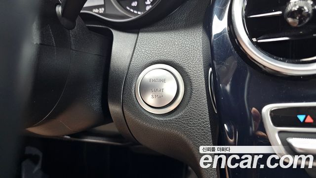 Mercedes-Benz C-Class 2016 — photo 20