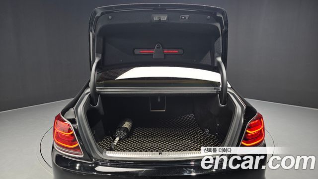 Kia K9 2019 — photo 26