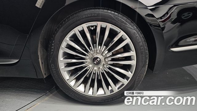 Kia K9 2019 — photo 7