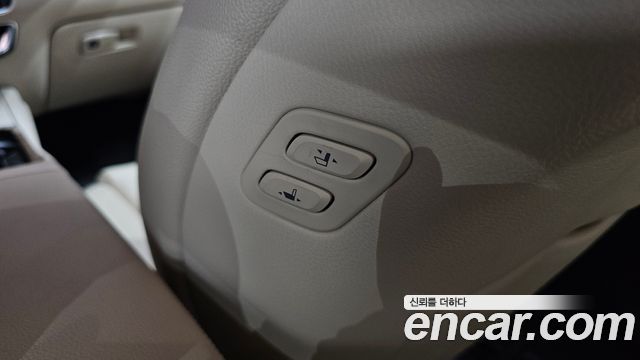 Kia K9 2019 — photo 30