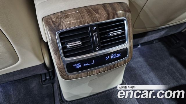 Kia K9 2019 — photo 32