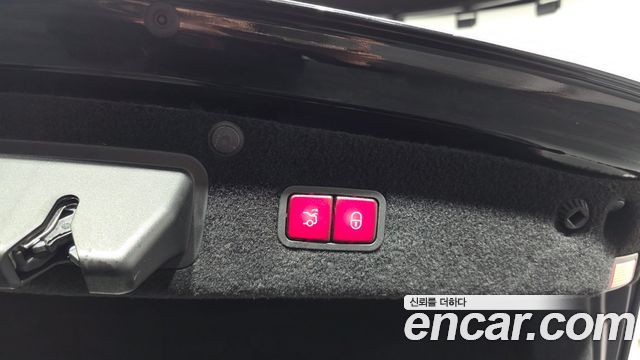 Mercedes-Benz S-Class 2015 — photo 20
