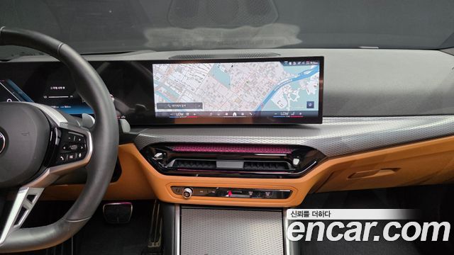 BMW 3-Series 2025 — photo 18