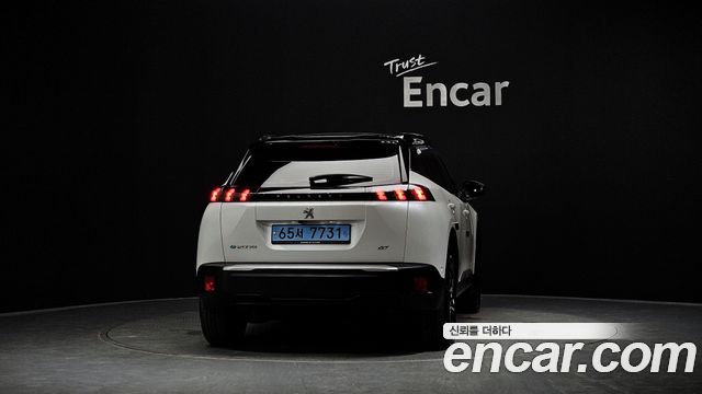 Peugeot 2008 2023 — photo 4