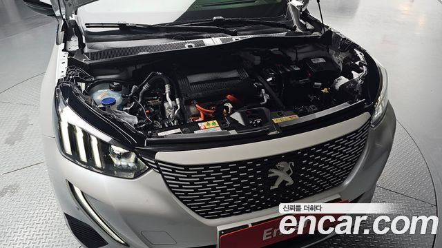 Peugeot 2008 2023 — photo 6