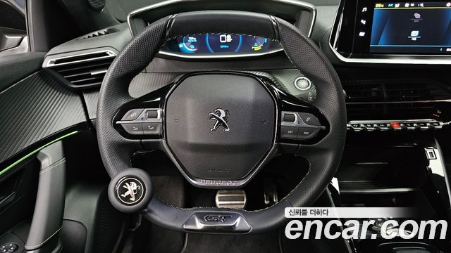 Peugeot 2008 2023 — photo 19